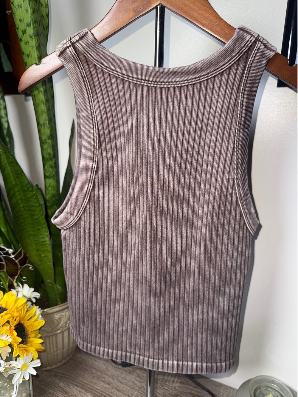 Zenana Ribbed Washed Seamless Tank - Picture 2 of 4